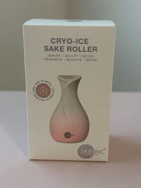 SKIN INC CRYO-ICE SKATE ROLLER - NEW